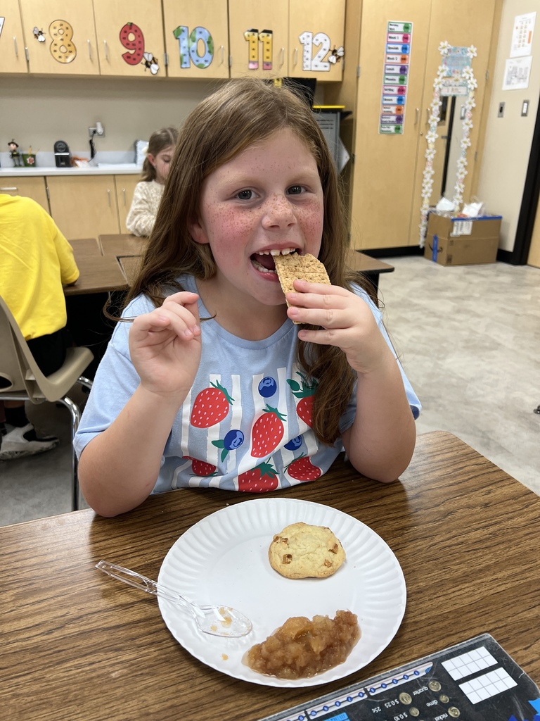 Students with Apple Day Snack