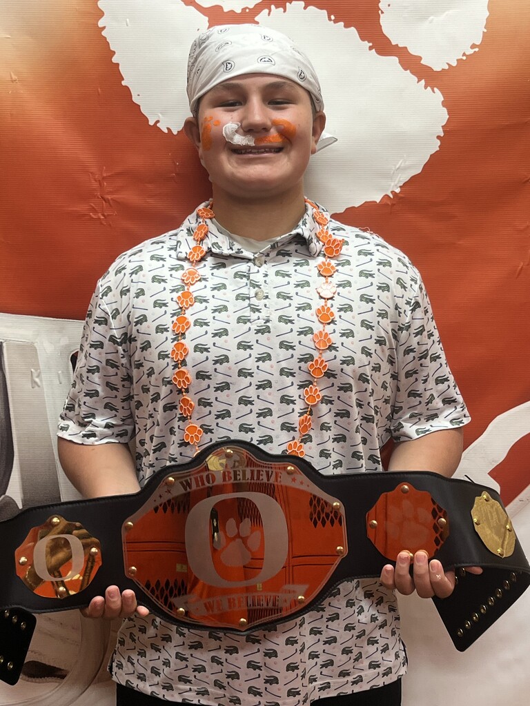 8th grade lineman - Cole McRight