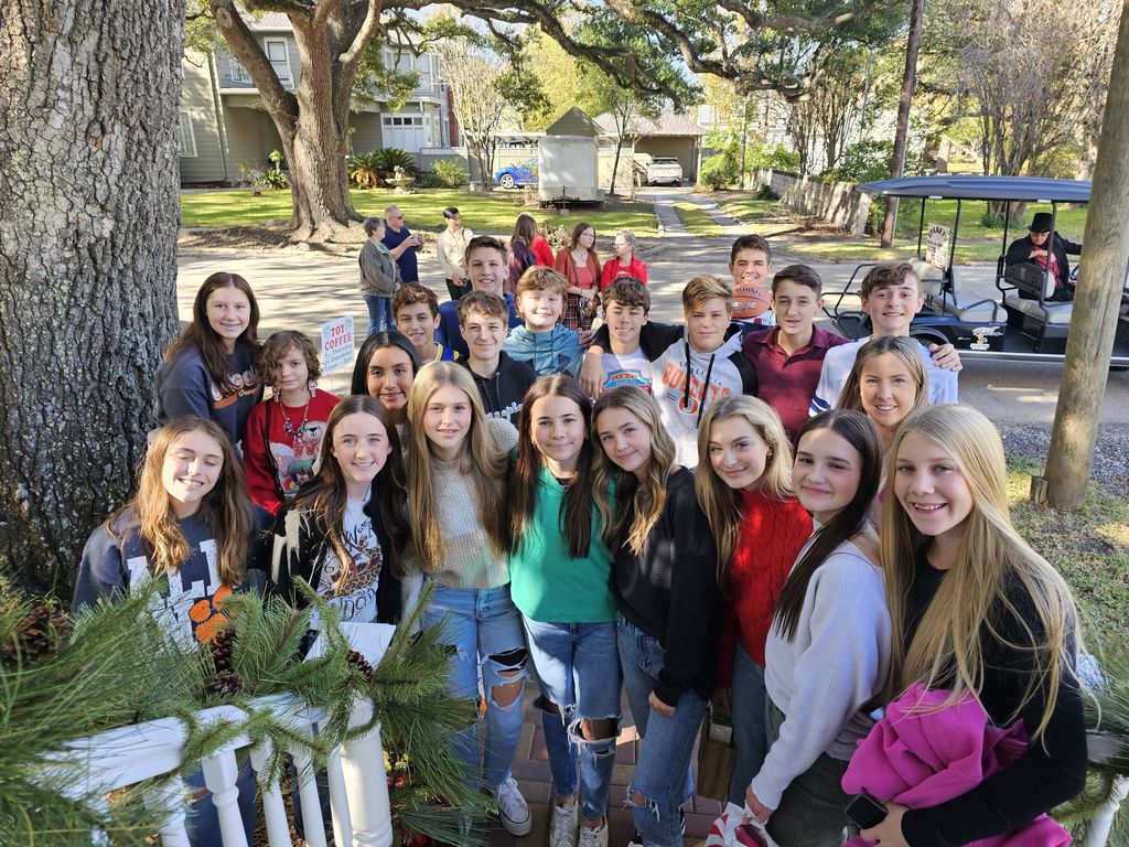 Group picture of OJH Students at the Toy Coffee.