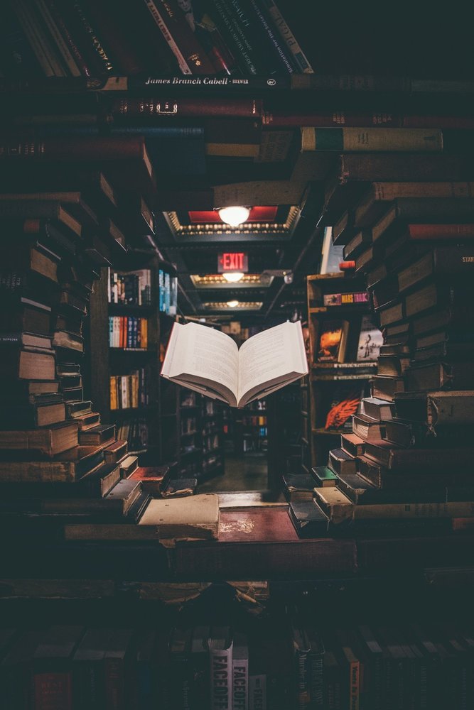 The Oregon City School District has partnered with the Oregon City Public Library to provide students with library cards!