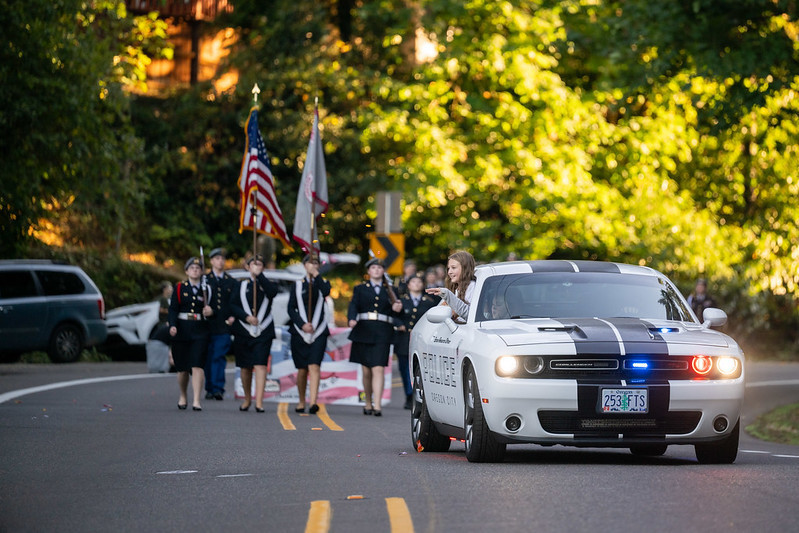 homecoming parade start