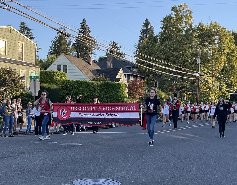 homecoming parade 8