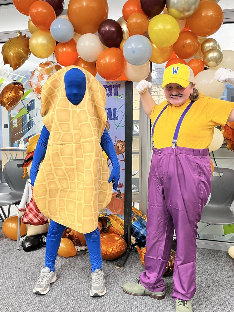 Children in Halloween costumes 