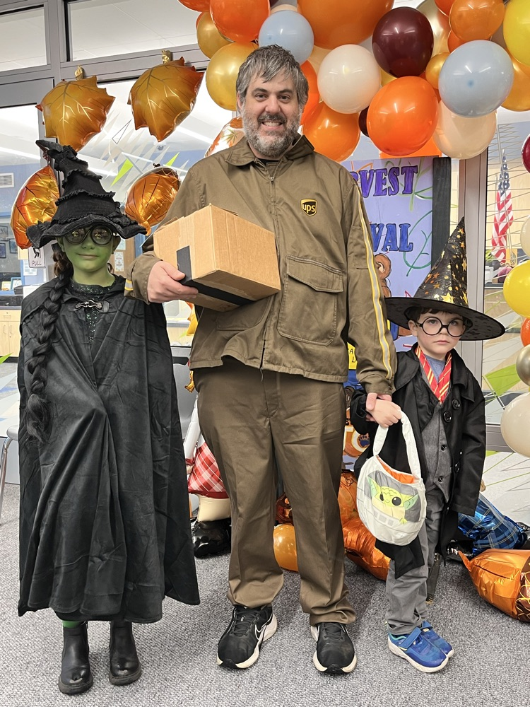 Children in Halloween costumes 