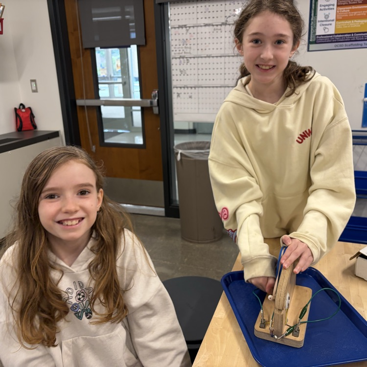 OMSI visited 5th graders