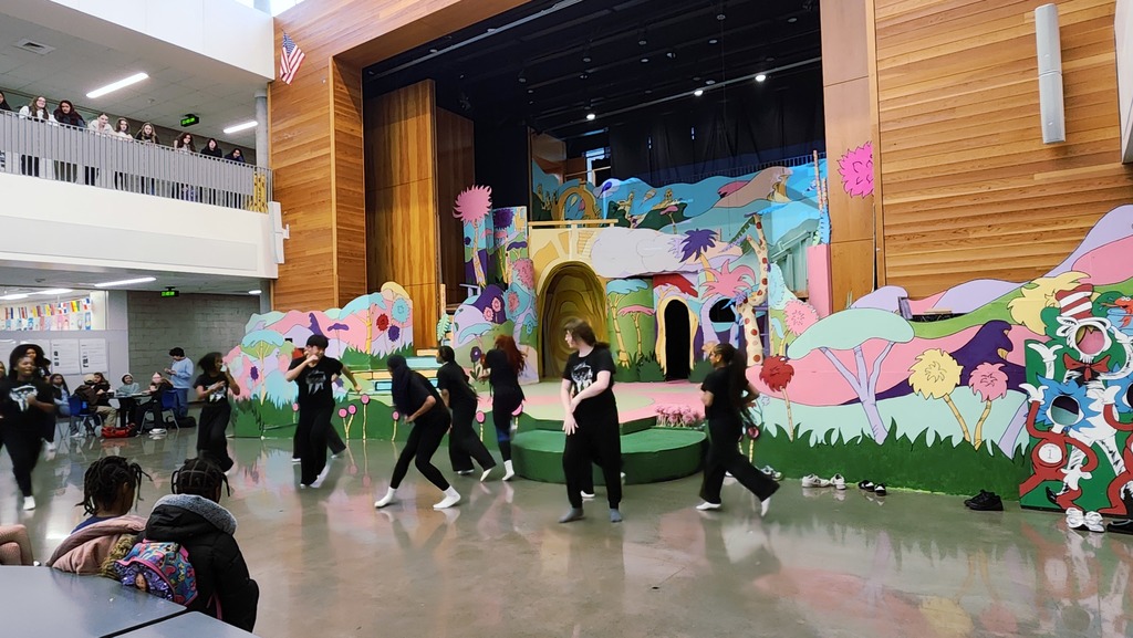 Jefferson Dancers dancing in Gardiner Middle School cafeteria