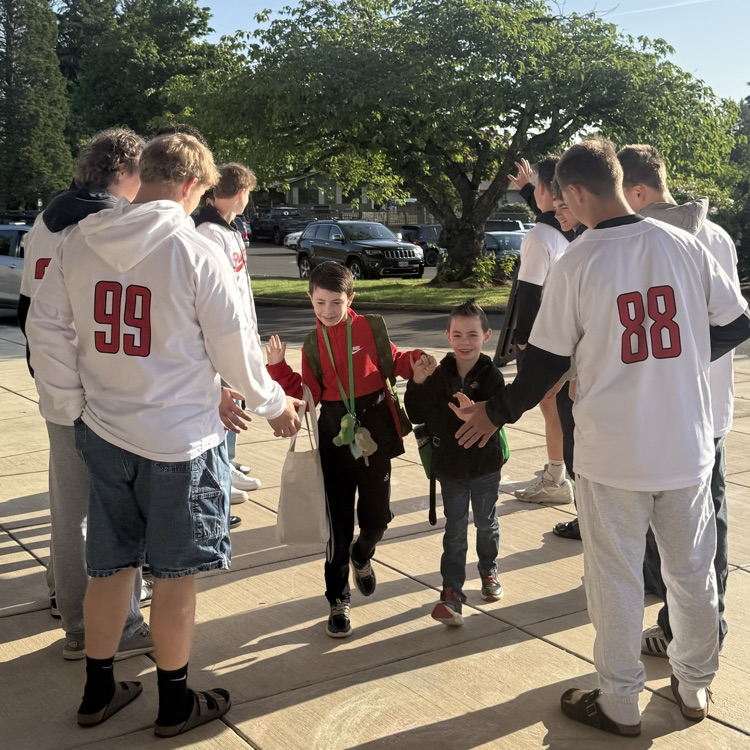 OCHS Baseball team greets students 