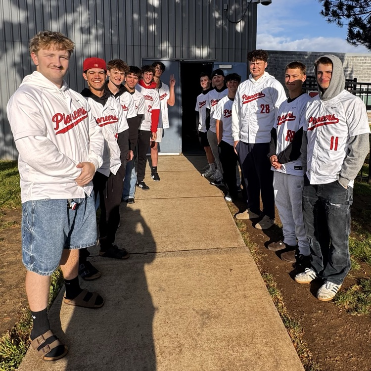 OCHS Baseball team greets students 