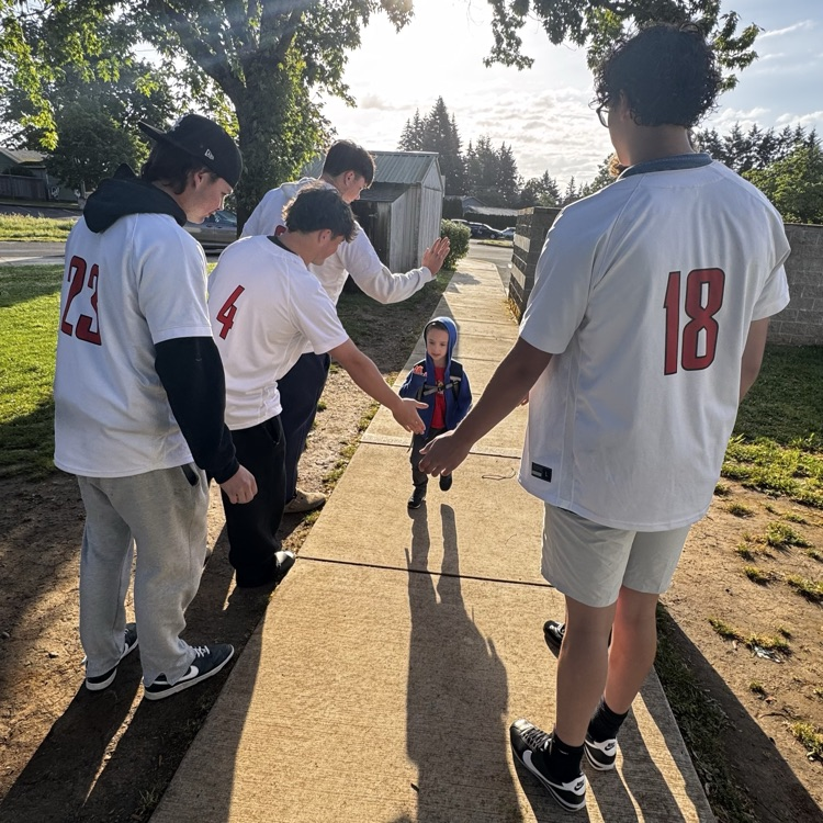 OCHS Baseball team greets students 