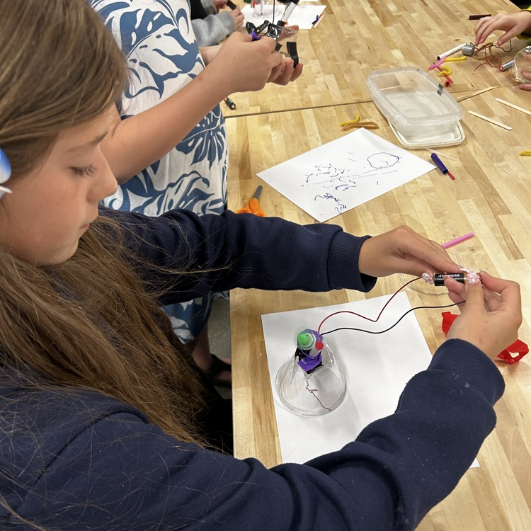 OMSI visits 5th grade