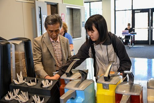 Tumwata Middle School Hosts Delegation from Sister City Tateshina, Japan