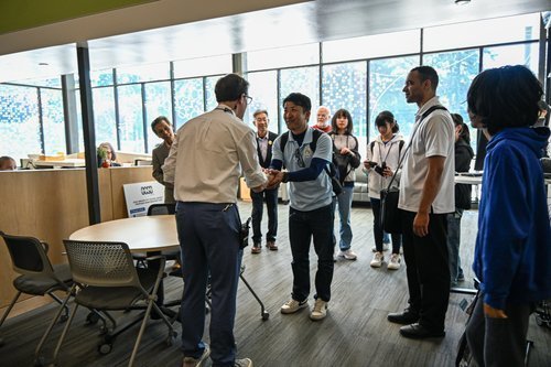 Tumwata Middle School Hosts Delegation from Sister City Tateshina, Japan