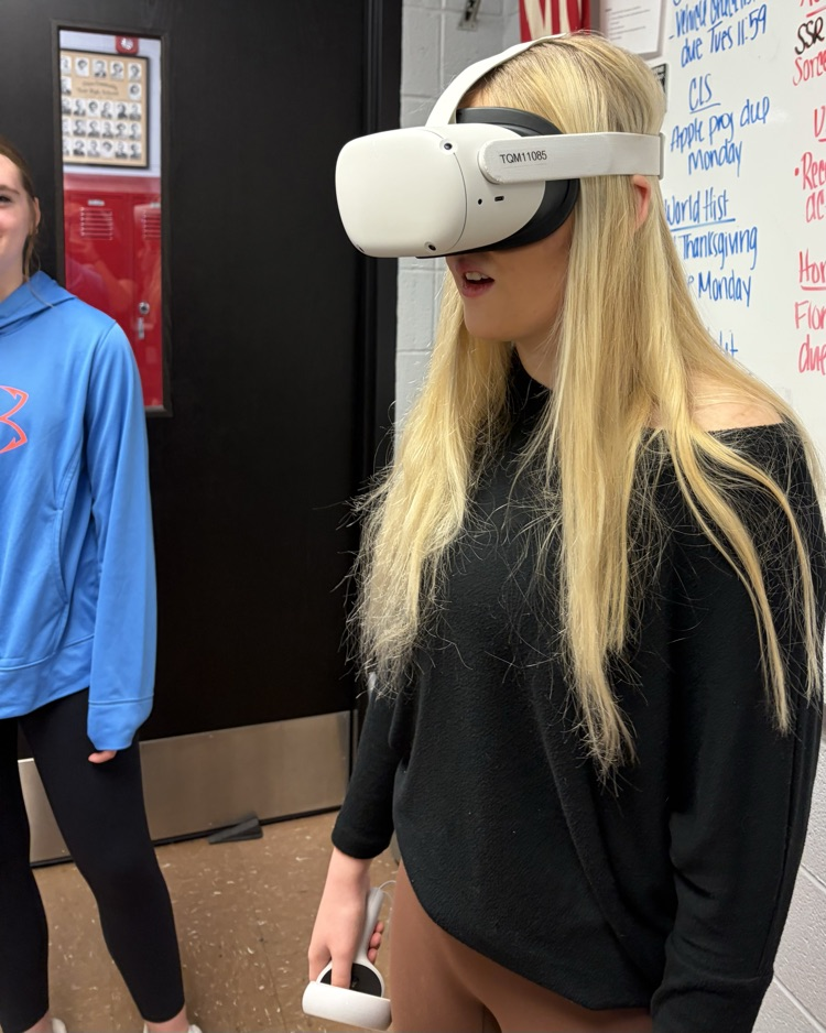 girl using VR