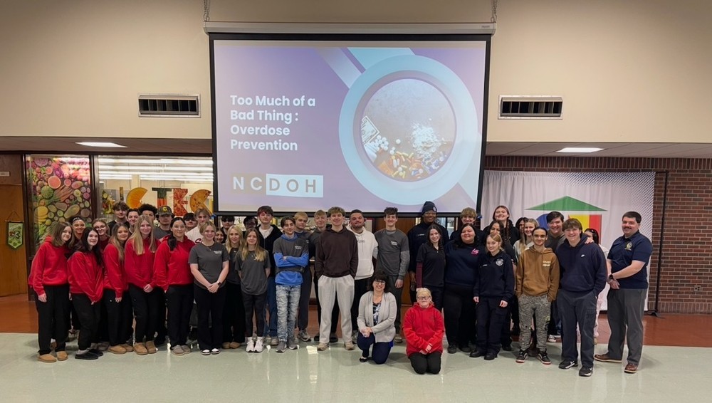 Group shot of participants from the Narcan Training