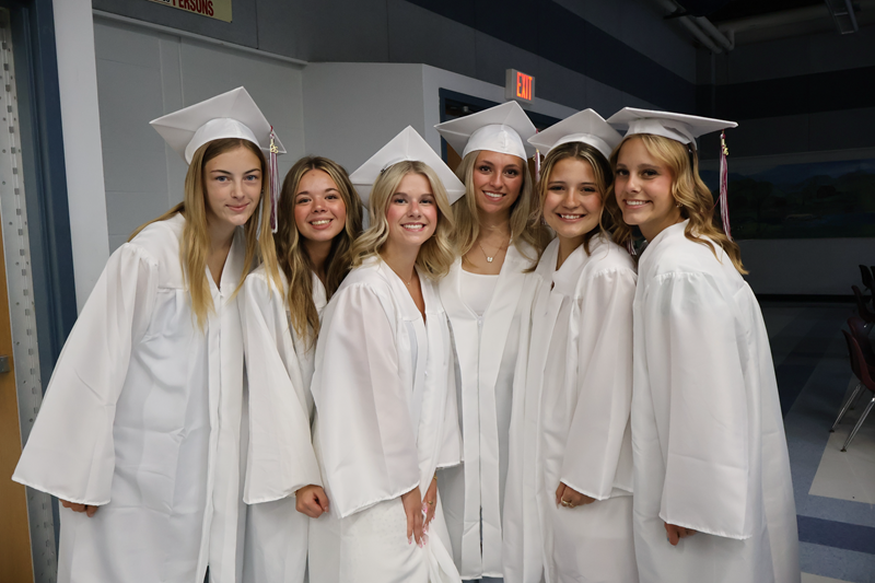 GraduatesInGowns