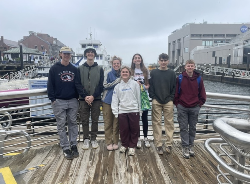 LR Students at the New England Aquarium