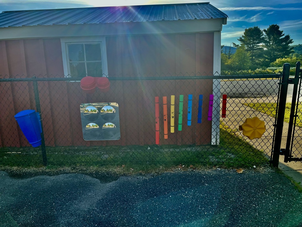 fence items