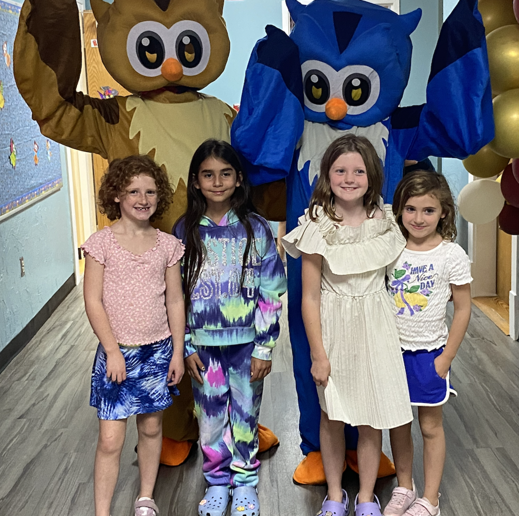 Students with the owls at Open House!