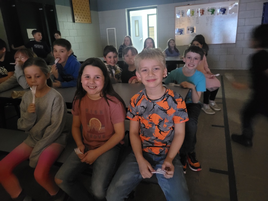 students waiting patiently for pie 