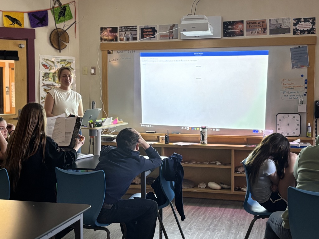 Ms. Deonigi teaches science to 6th grade