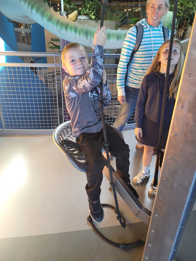 students at an exhibit in the echo center