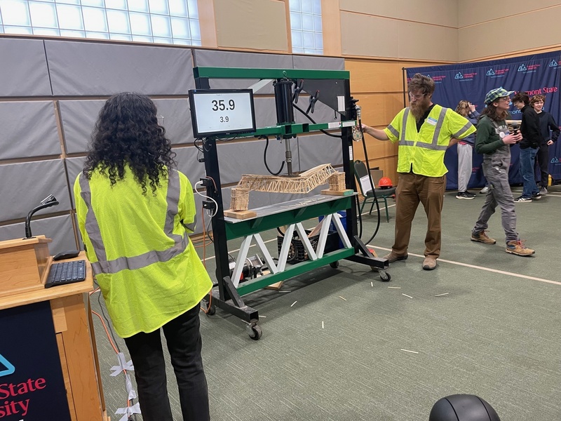 Testing Students' Bridges