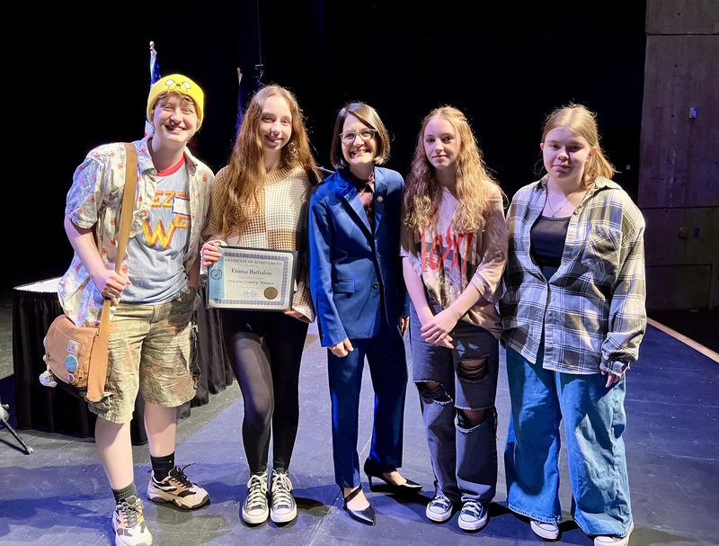 LR Students with Representative Becca Balint
