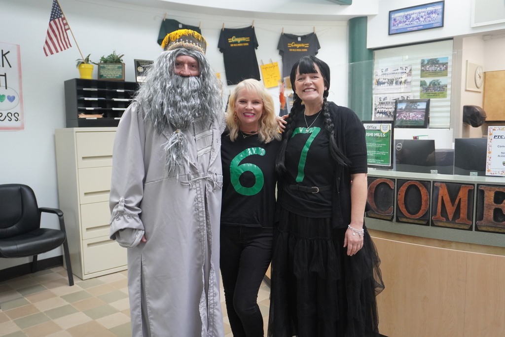 Dr. Holtom with Principals from Ishi Hills