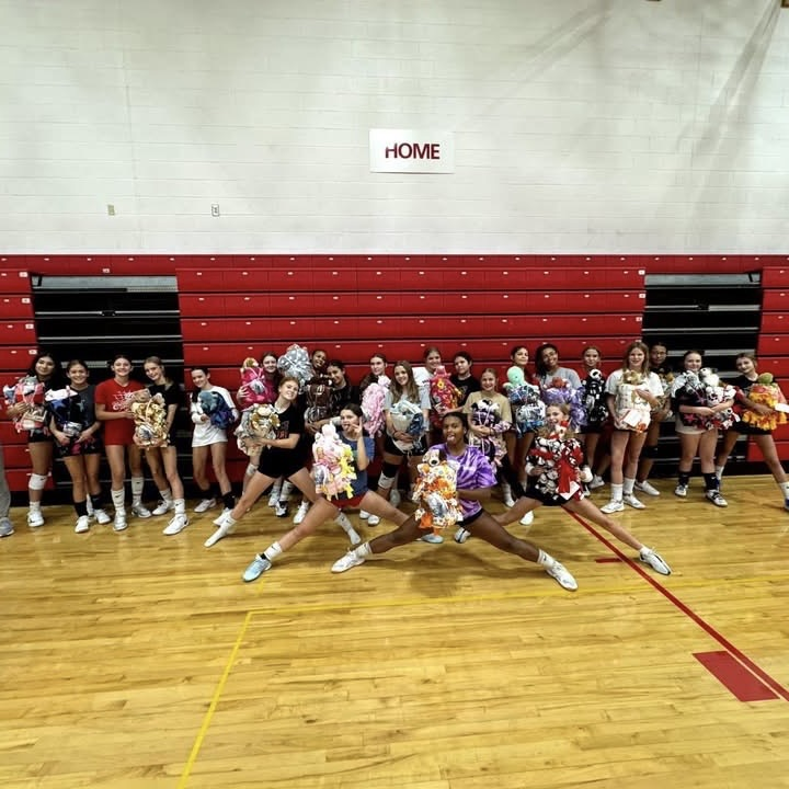 Shout out to our OMS VB 🏐teams for helping out the Children’s Toy fund called “Bundles of Hope”.