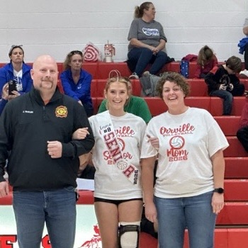 Tonight our Senior 🏐 players are recognized wishes best of luck as the continue to grow in Life!  Orrville thanks you Seniors!