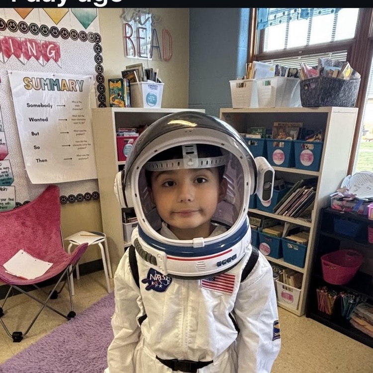 Some pictures from Future Me last week at OES!