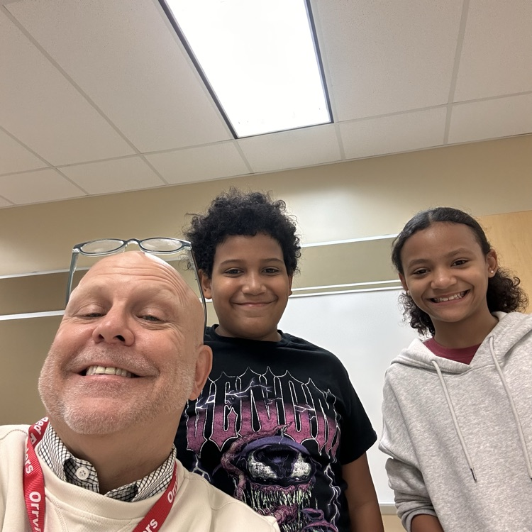 Hanging with Maycee & Larry this morning!