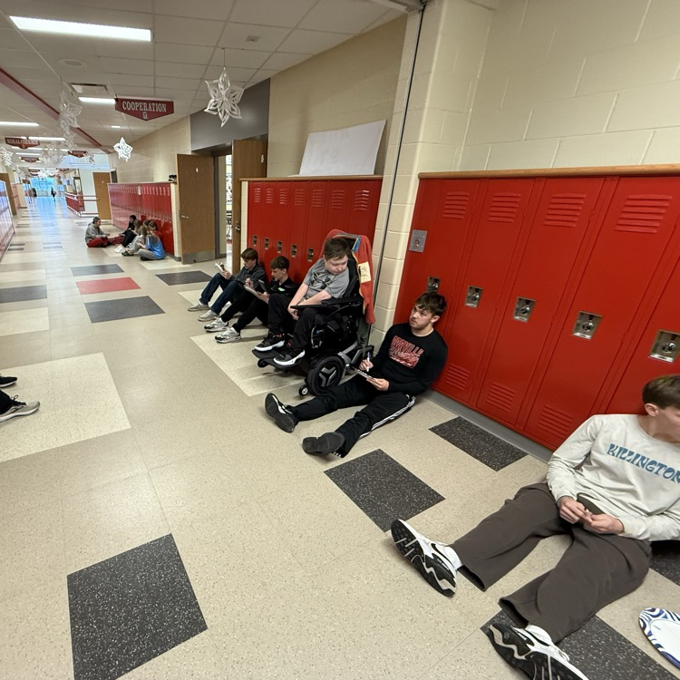 Our Upper Class Mentors working with our 9th grade students on goals for the new year!