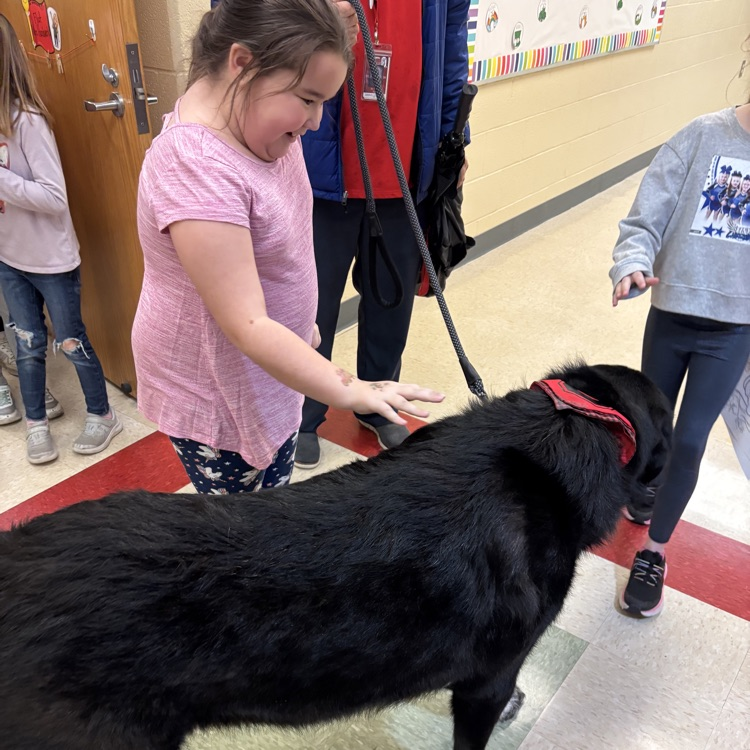 Buster stopped by indoor recess at OES today.🐕🦺🐾