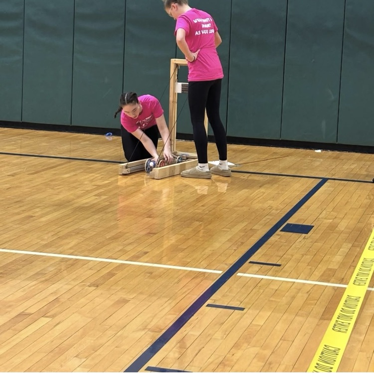 OMS qualifies for the state tournament in Science Olympiad! 