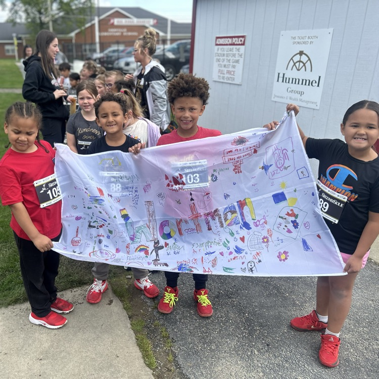 I had so much fun running with the OES students, staff, and volunteers at the FIT ‘N Fun (d) event