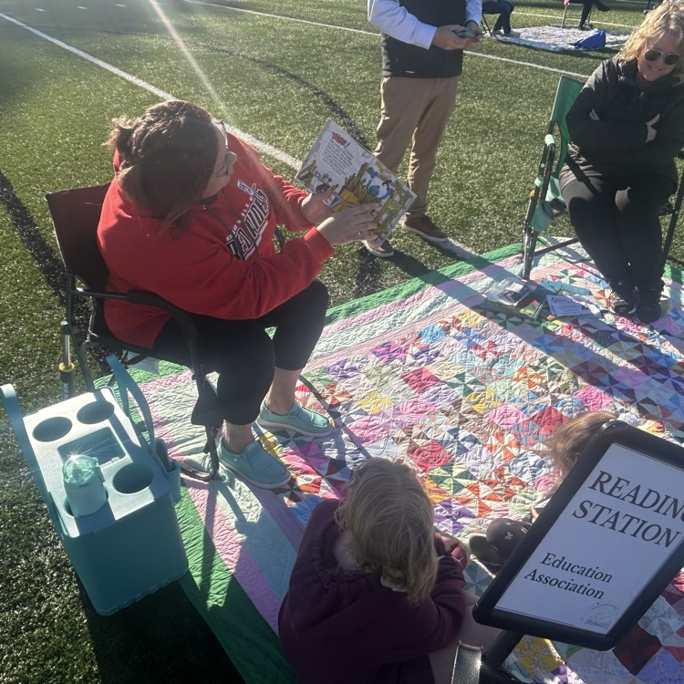 Reading Under the Lights!