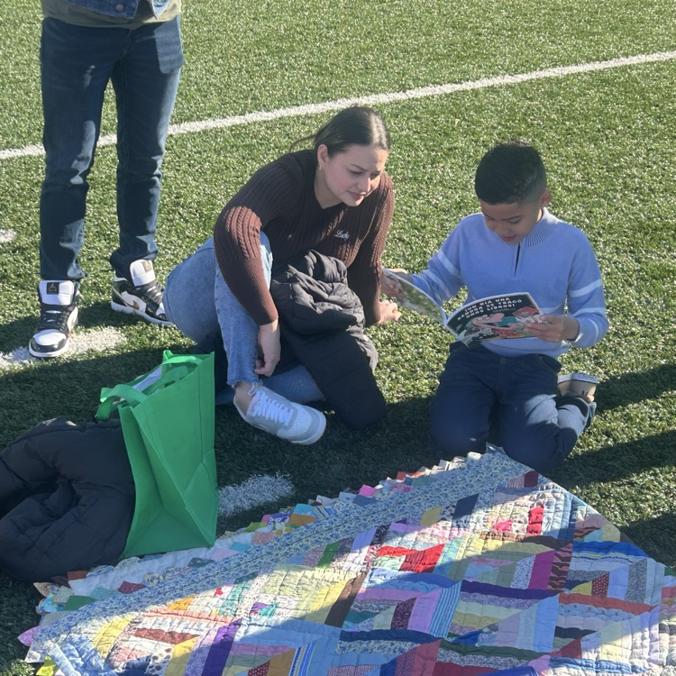 Reading Under the Lights!