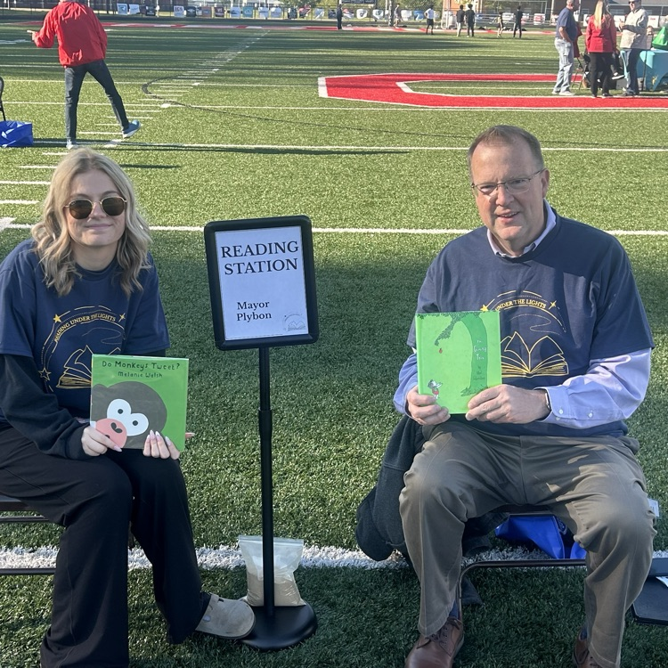 Reading Under the Lights!