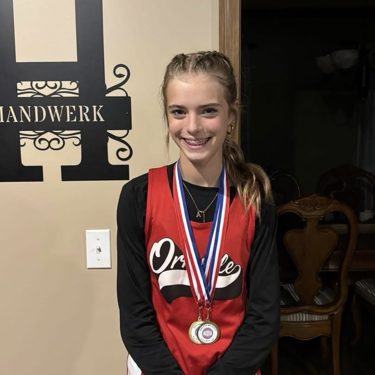 Good luck to Neia and Ayla as they compete at the Ohio Middle School State track meet this weekend in the 400 and high jump!! Go get ‘em, girls!!! 💪🏼💪🏼🔥