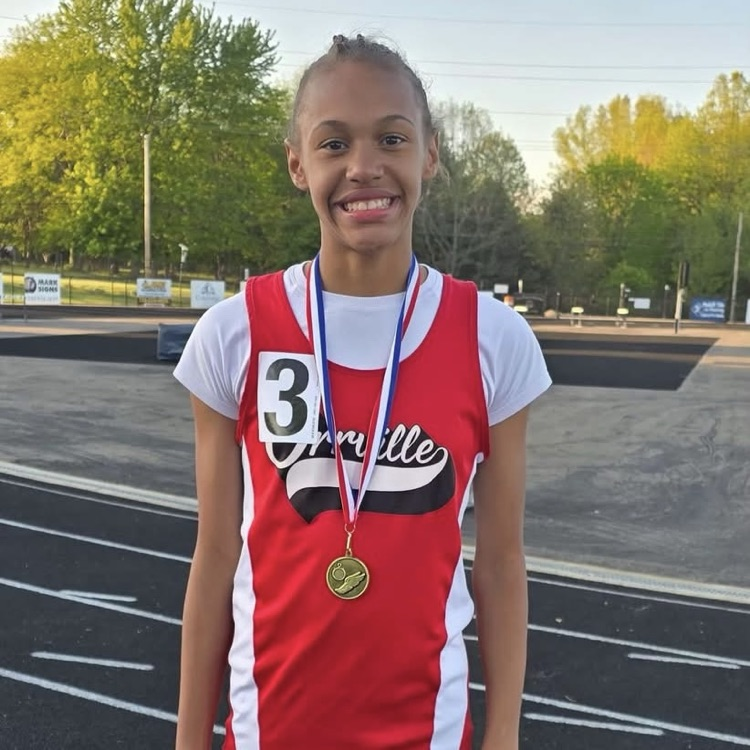 Good luck to Neia and Ayla as they compete at the Ohio Middle School State track meet this weekend in the 400 and high jump!! Go get ‘em, girls!!! 💪🏼💪🏼🔥