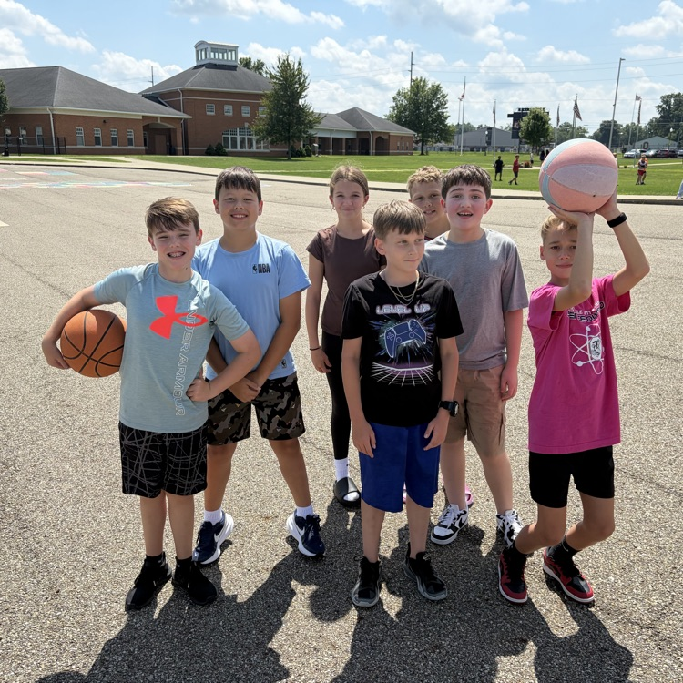 A tremendous day for recess at OMS! 