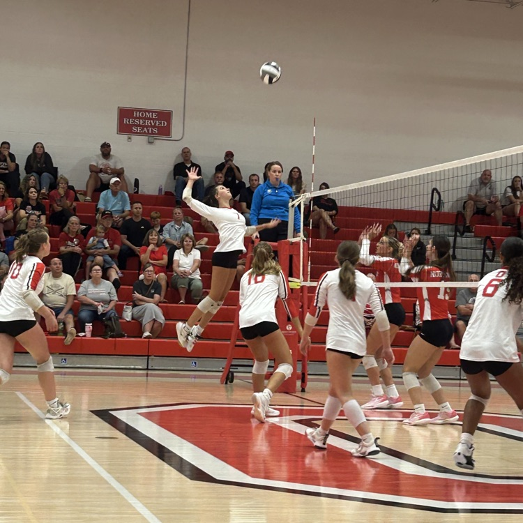 Volleyball action! 🏐#redridernstion Freshman beat Central Christian 2-0 JV beat Northwest 2-0 Varsity beat Northwest 3-0