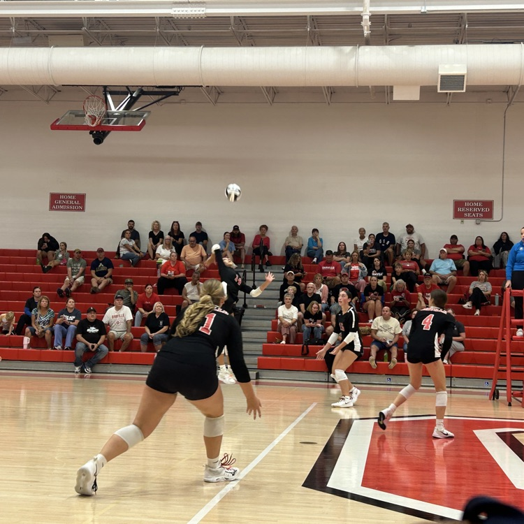 Volleyball action! 🏐#redridernstion Freshman beat Central Christian 2-0 JV beat Northwest 2-0 Varsity beat Northwest 3-0