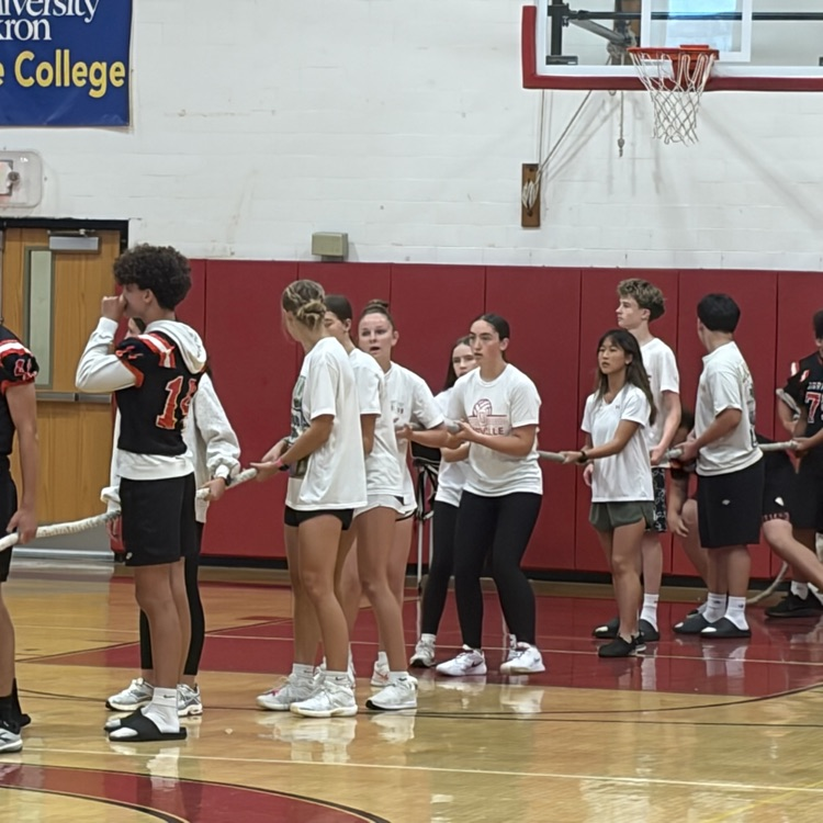 A little tug of war at the OHS rally today! #redridernation