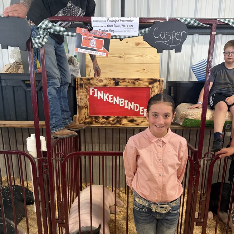 Great afternoon at the Wayne County Fair checking in on some of our Orrville students as they showed their animals! 🐖🐄