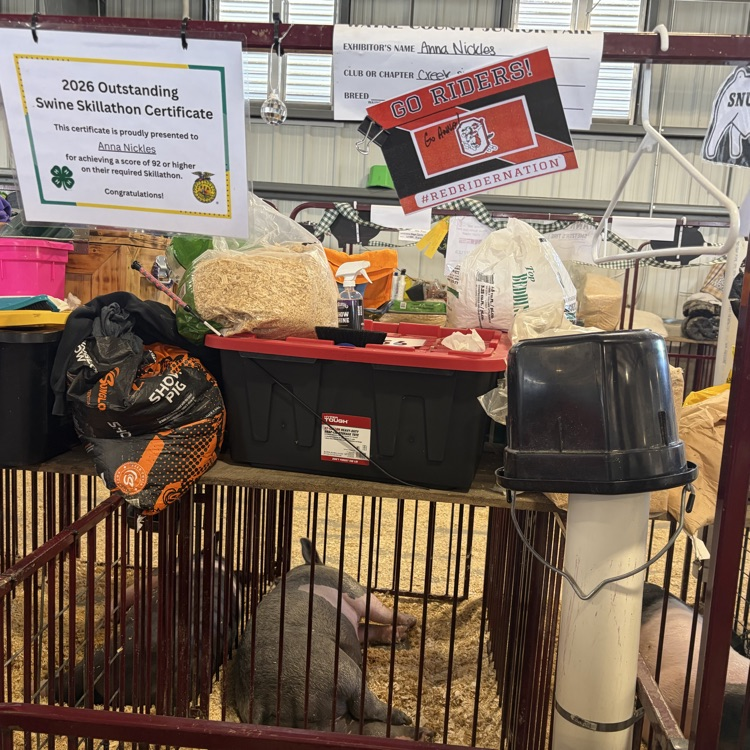 Great afternoon at the Wayne County Fair checking in on some of our Orrville students as they showed their animals! 🐖🐄