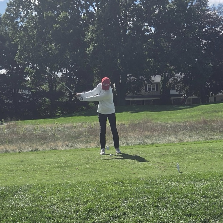 Hitting the links! ⛳️🏌️🏌️♀️