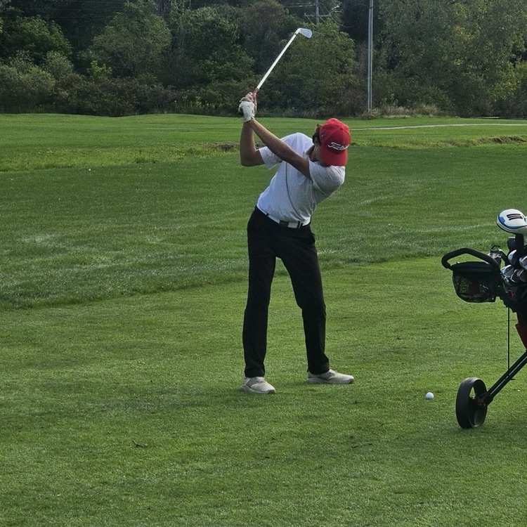 Hitting the links! ⛳️🏌️🏌️♀️