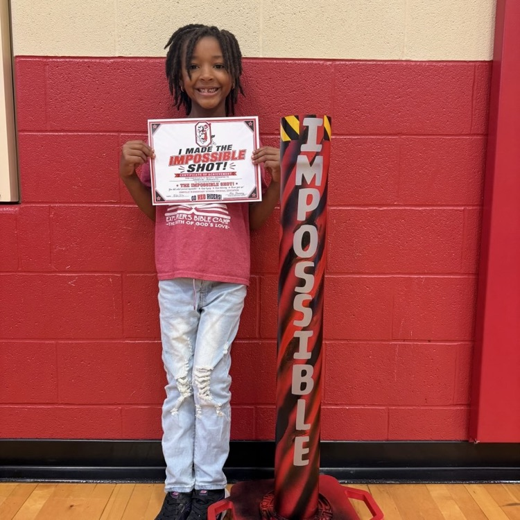 🎉 ANOTHER IMPOSSIBLE SHOT WINNER! 🎉 Way to go, Ameelia! ❤️